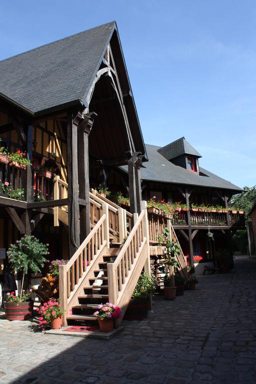 Hotel La Diligence Honfleur Exterior photo